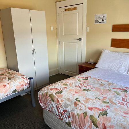 Golden Cross Hotel Waihi Extérieur photo