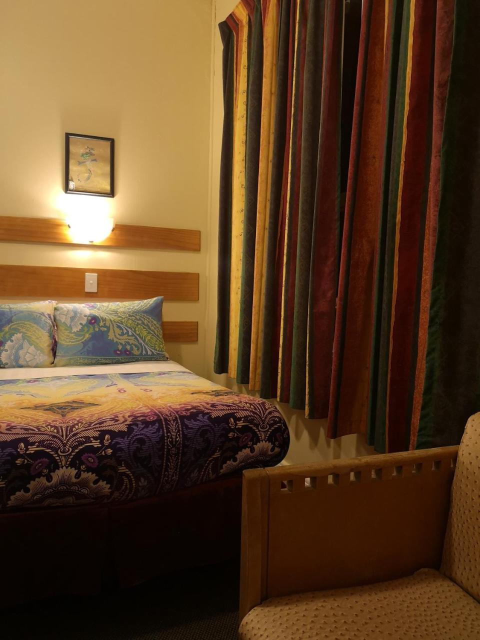 Golden Cross Hotel Waihi Extérieur photo