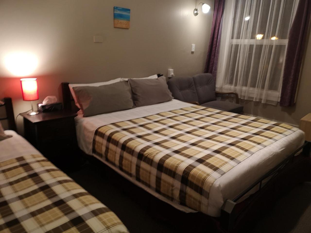Golden Cross Hotel Waihi Extérieur photo