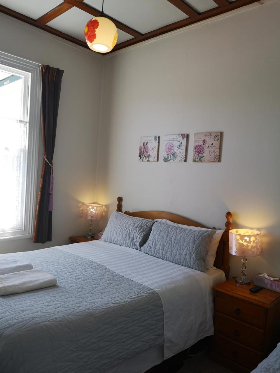 Golden Cross Hotel Waihi Extérieur photo