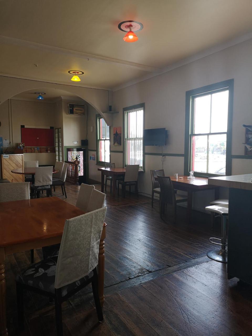 Golden Cross Hotel Waihi Extérieur photo